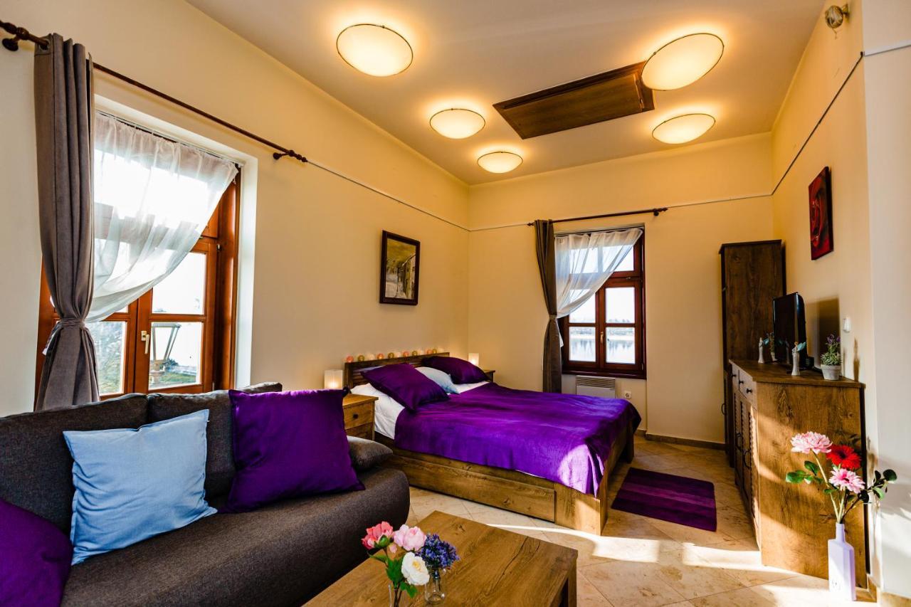 Bridge Apartment Esztergom Bagian luar foto